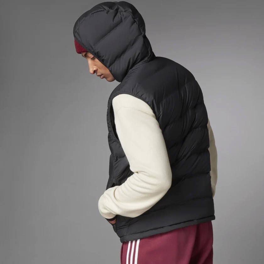 Жилет Adidas Helionic Vest       BLACK BQ2006