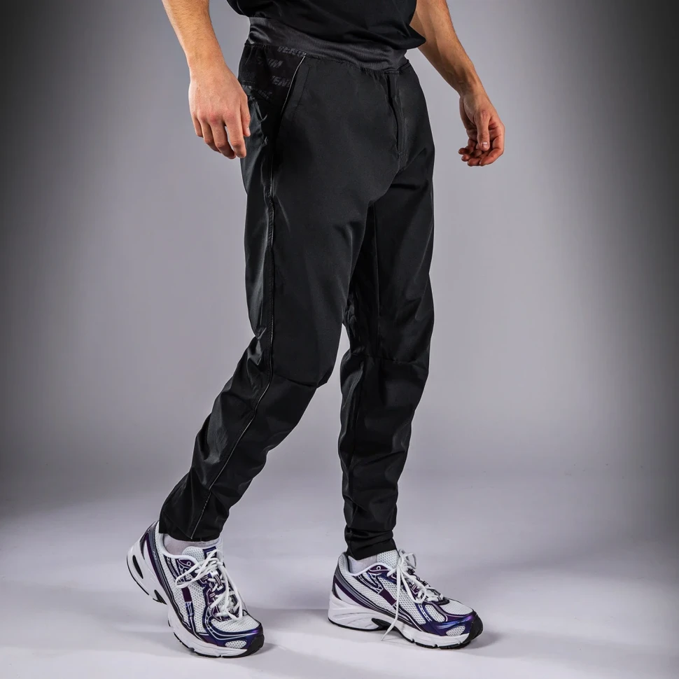 Брюки спортивные Venum Cargo Light Aero Joggers - Black Ven05589-001