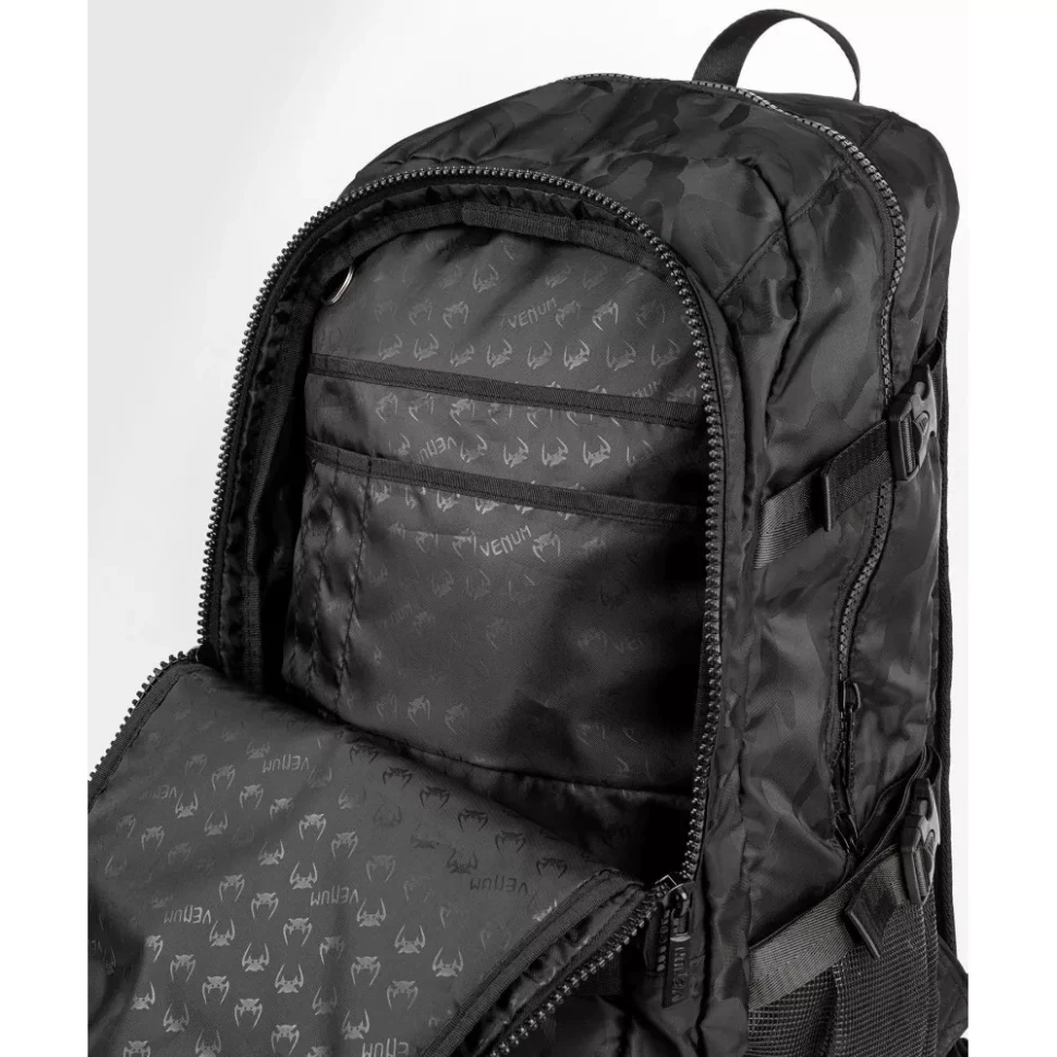 Рюкзак Venum Challenger Pro Black/Dark Camo 05983