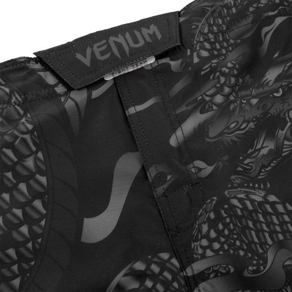 Шорты Venum ММА Dragon's Flight Black/Black 02423