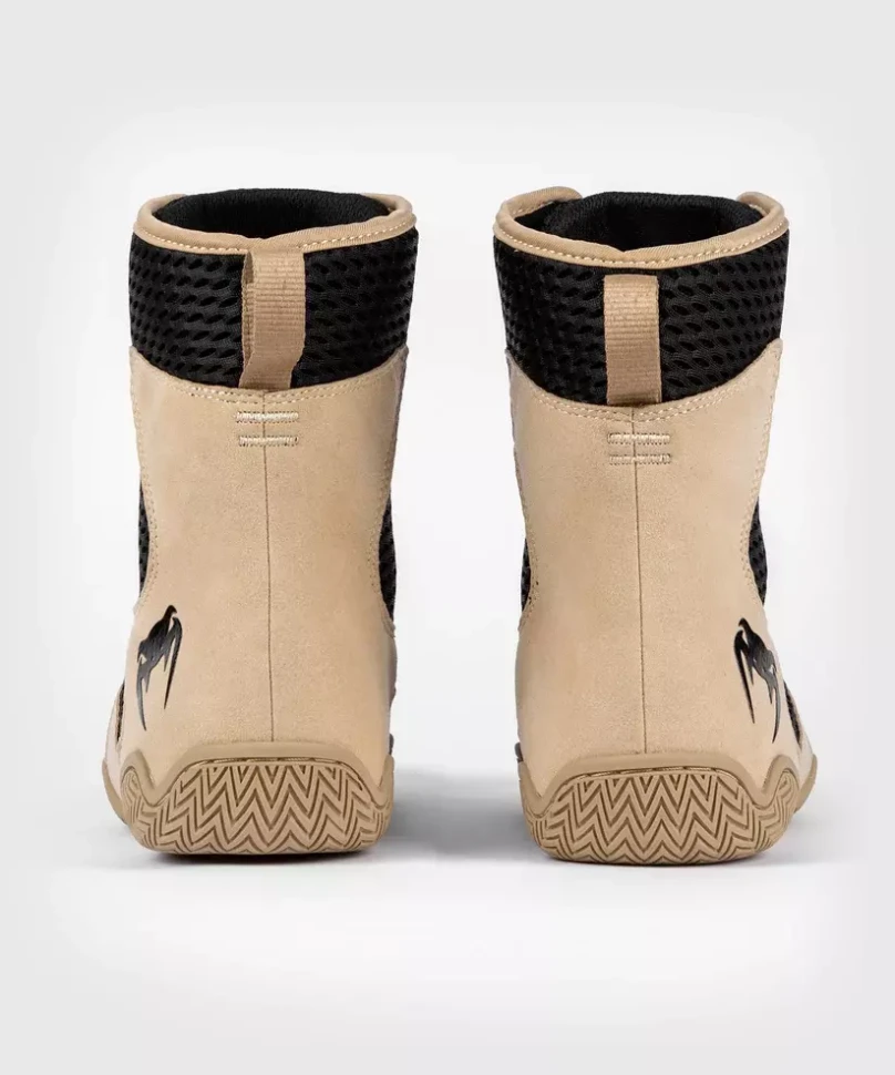 Боксерки Venum Contender Boxing Shoes - Black/Sand Ven04958-129