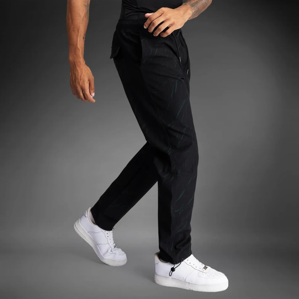 Брюки спортивные Venum Trooper Men's Tracksuit Pants - Black/Forest Green Ven05358-102