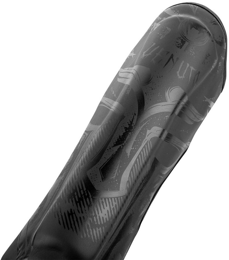 Щитки Venum Gladiator Black/Black 01317