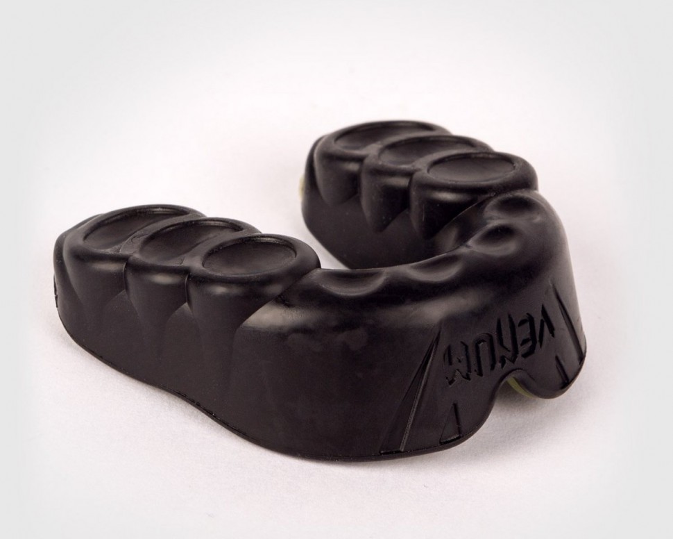 Капа боксерская Venum Predator Khaki/Black 00985