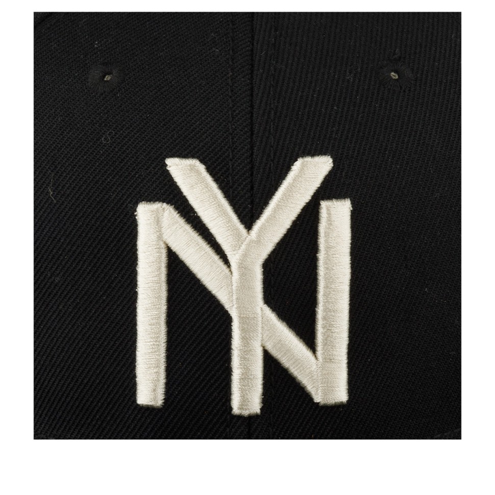Бейсболка AMERICAN NEEDLE SMU672A-NBY New York Black Yankees Archive 400 NL (черный) 06-810-09-00