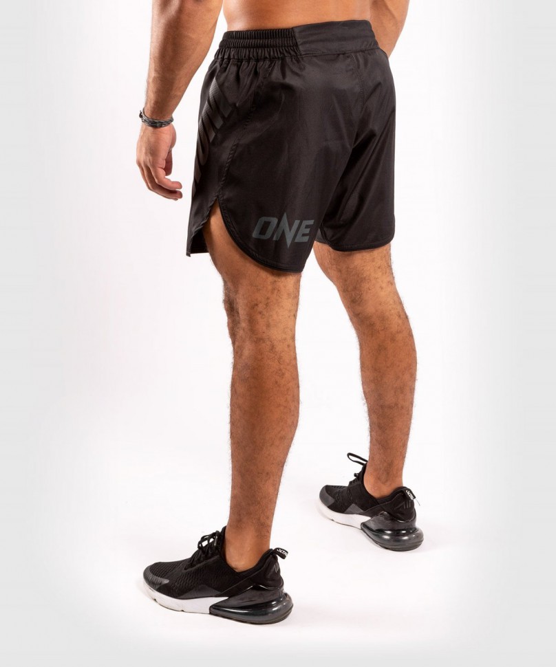 Шорты ММА Venum ONE FC Impact Black/Black 03685