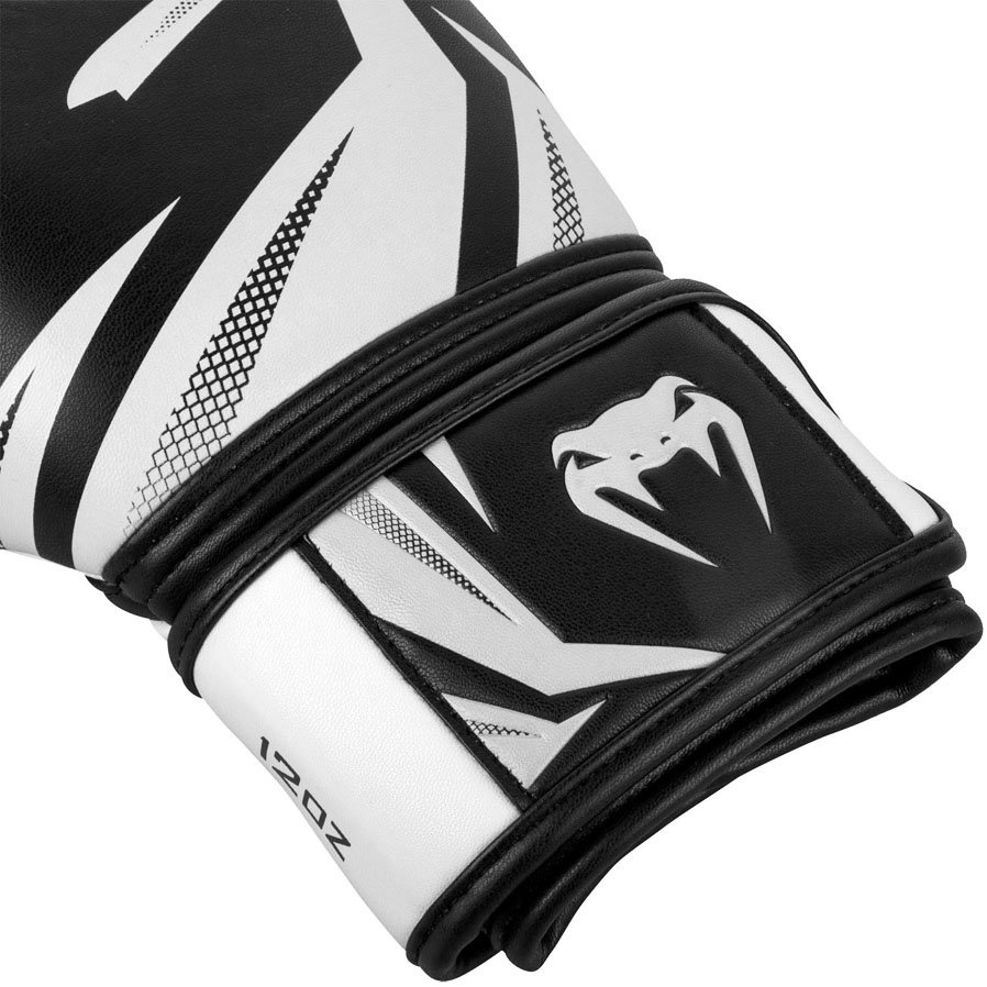 Перчатки боксерские Venum Challenger 3.0 Black/White 01163