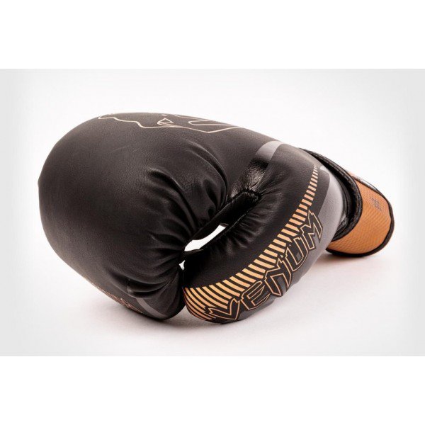 Перчатки боксерские Venum Impact Black/Bronze 01153