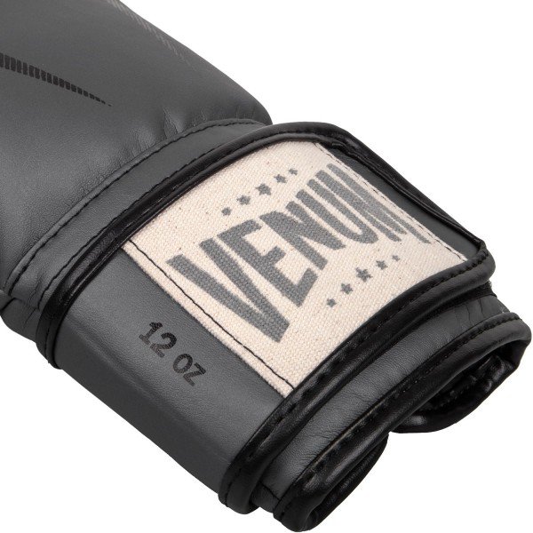 Перчатки боксерские Venum Giant Sparring Grey 060645