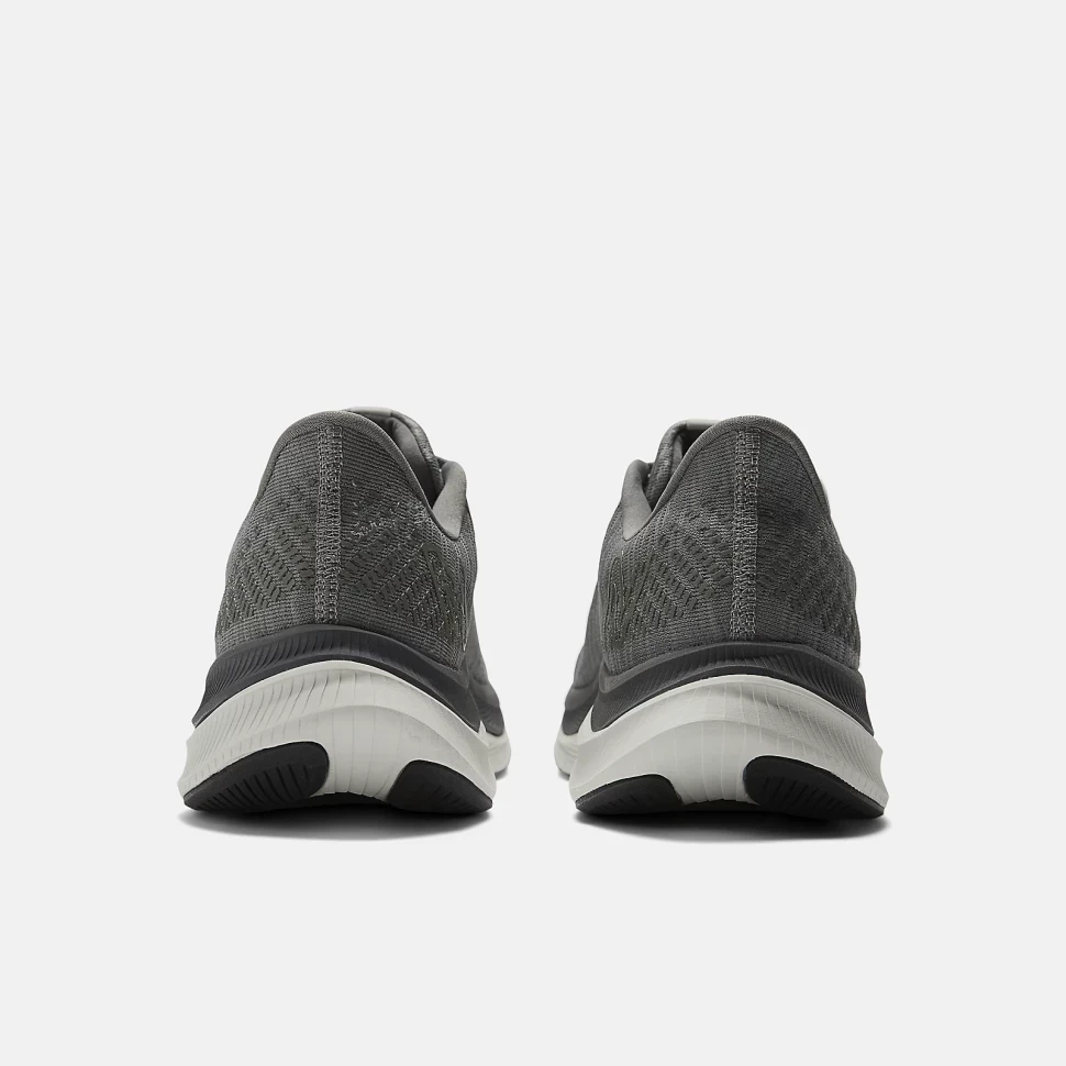 Кроссовки New Balance MFCPRCG4