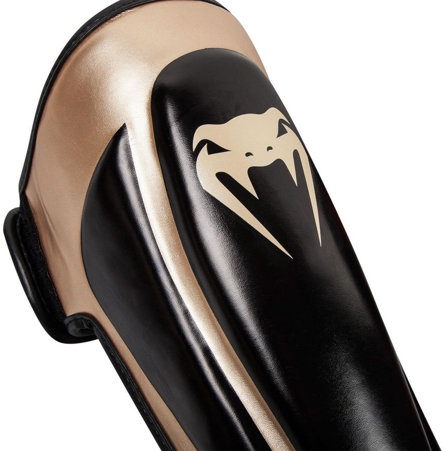 Щитки Venum Predator Black/Gold 060692