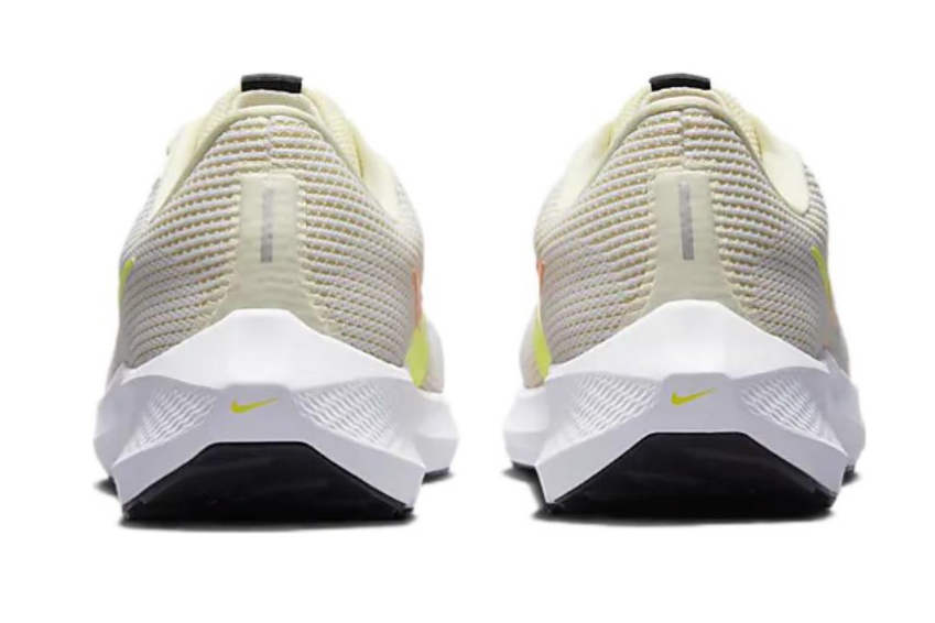 Кроссовки Nike AIR ZOOM PEGASUS 40 DV3853-101