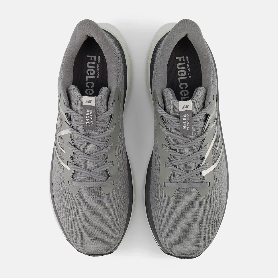 Кроссовки New Balance MFCPRCG4