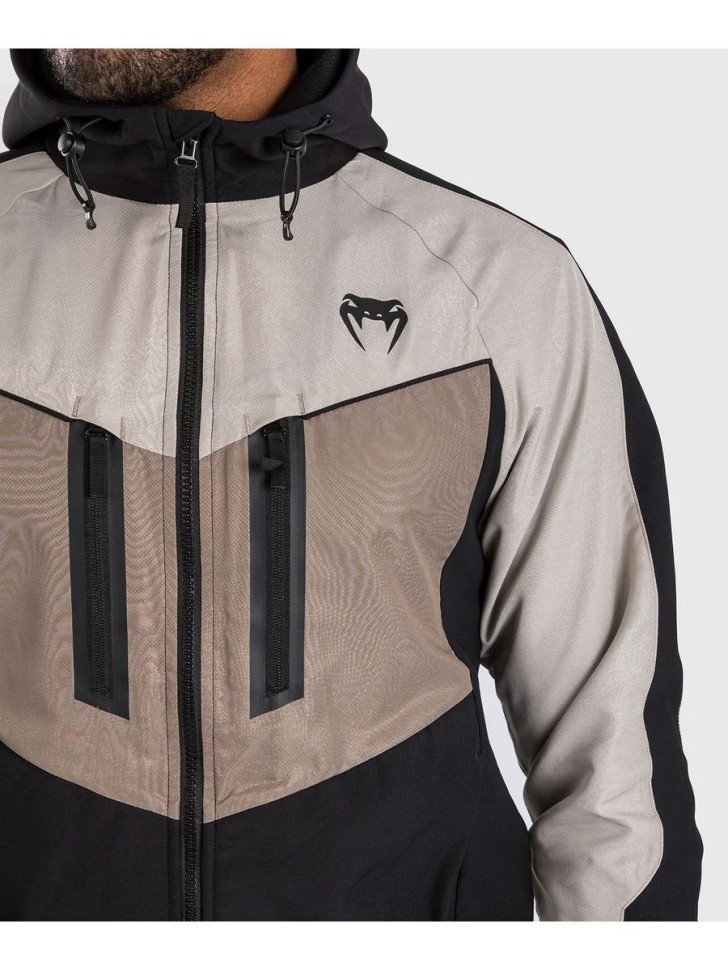 Ветровка спортивная Venum Laser 3.0 Black/Sand 06417