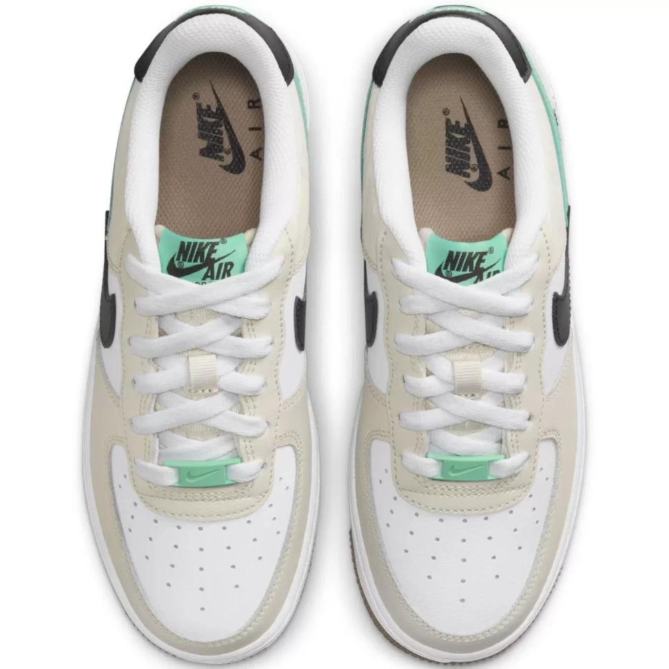 Кроссовки Nike Spliced Swoosh DX6062-101
