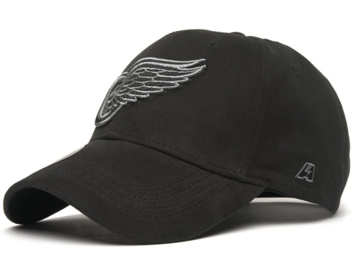 Бейсболка ATRIBUTIKA & CLUB Detroit Red Wings, черн. 31610 (55-58)