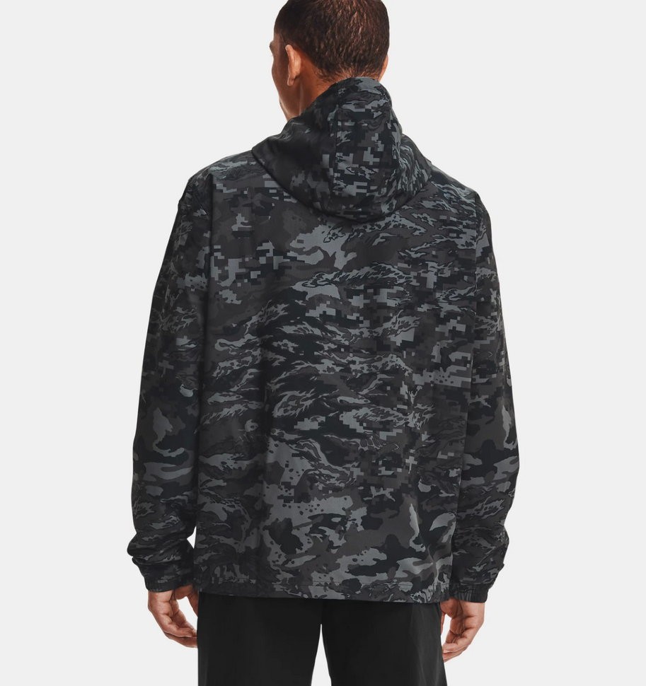 Ветровка Under Armour UA SPORTSTYLE CAMO WNDBKR 1361622-001