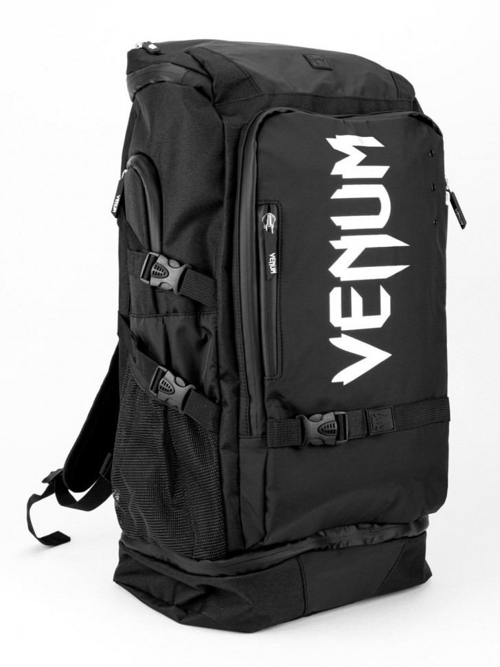 Рюкзак Venum Challenger Xtreme Evo Black/White 04537