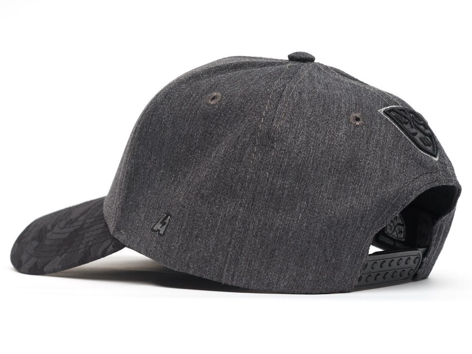 Бейсболка ATRIBUTIKA&CLUB КХЛ №7, черн.-сер. 207301