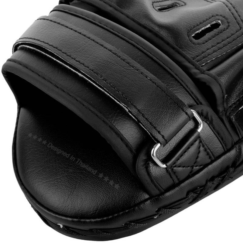 Лапы Venum Light Black/Black (пара) 00407