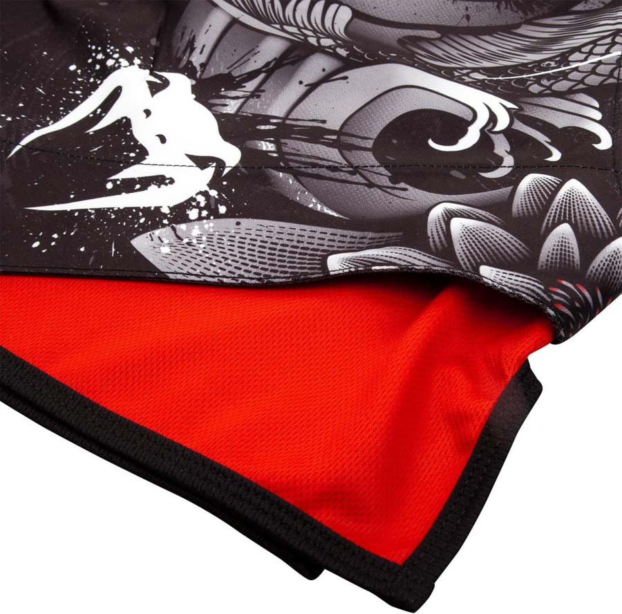 Шорты ММА Venum Koi 2.0 - Black/White 01201