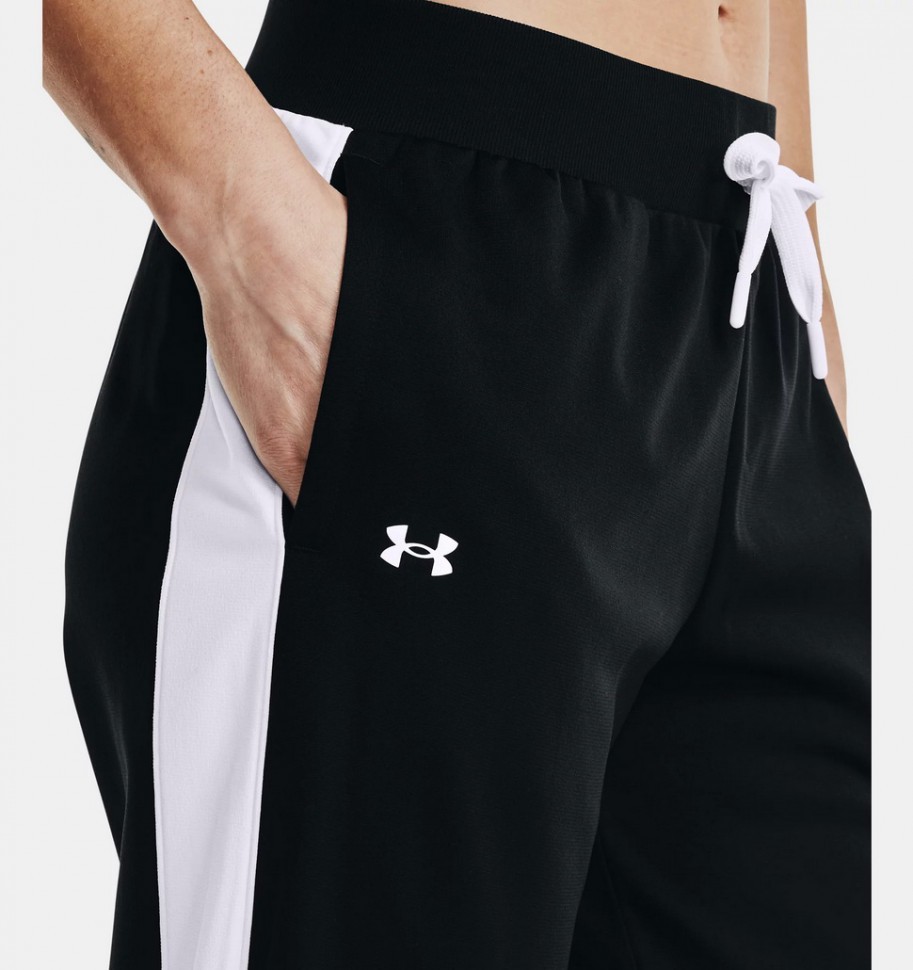Споритвный костюм Under Armour Tricot Tracksuit 1365147-001