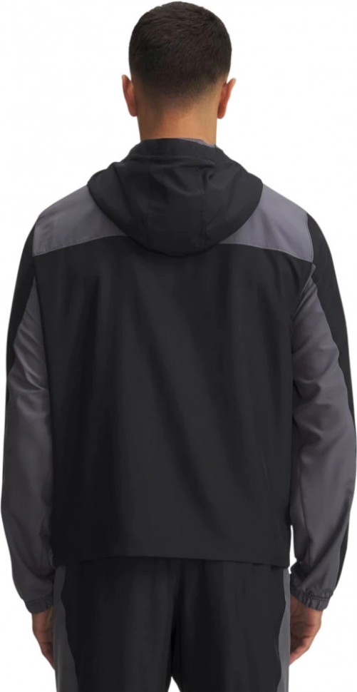 Ветровка Under Armour UA Tech Sport Woven Jkt 6011267-001