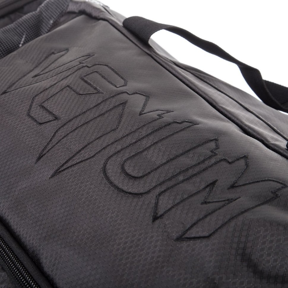 Сумка Venum Trainer Lite Sport Bag - Black/Black 12059