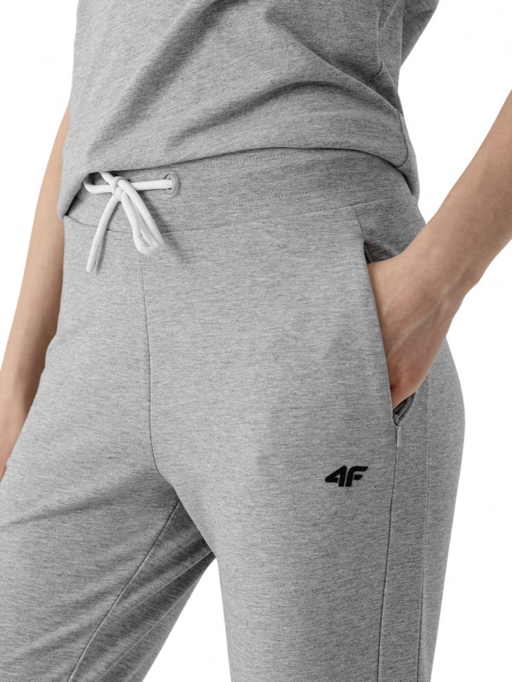 Леггинсы 4F WOMEN'S SWEATPANTS H4Z21-SPDD015-27M