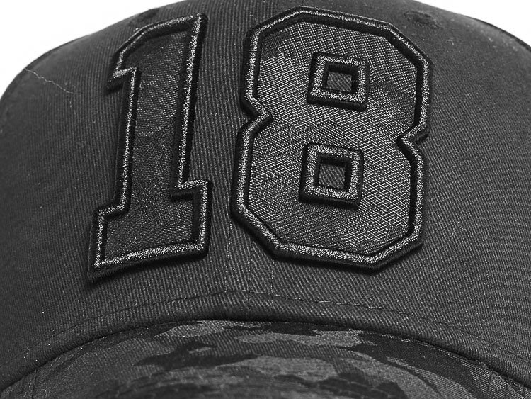 Бейсболка ATRIBUTIKA & CLUB №18, черн. 206101