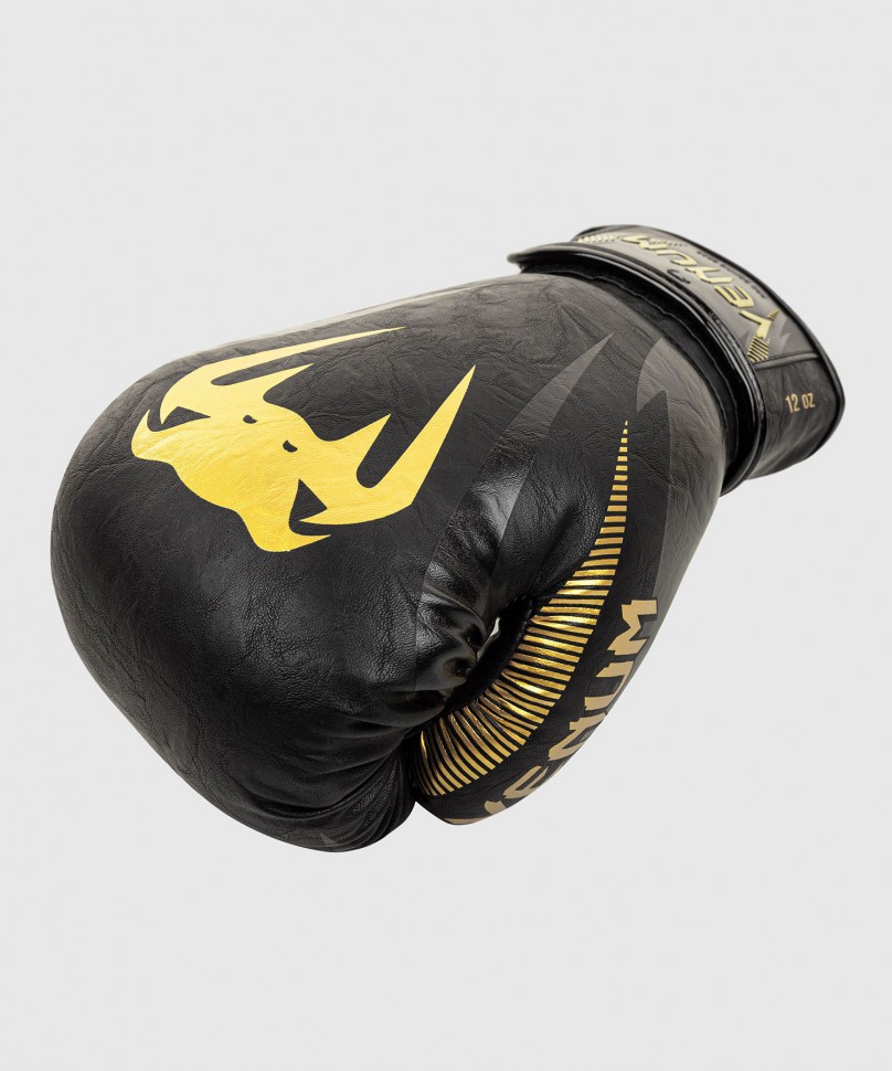 Перчатки боксерские Venum Impact Gold/Black 03284