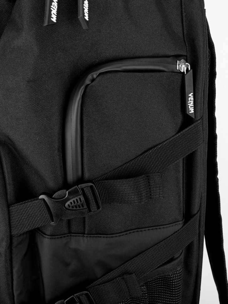 Рюкзак Venum Challenger Xtreme Evo Black/Black 04535