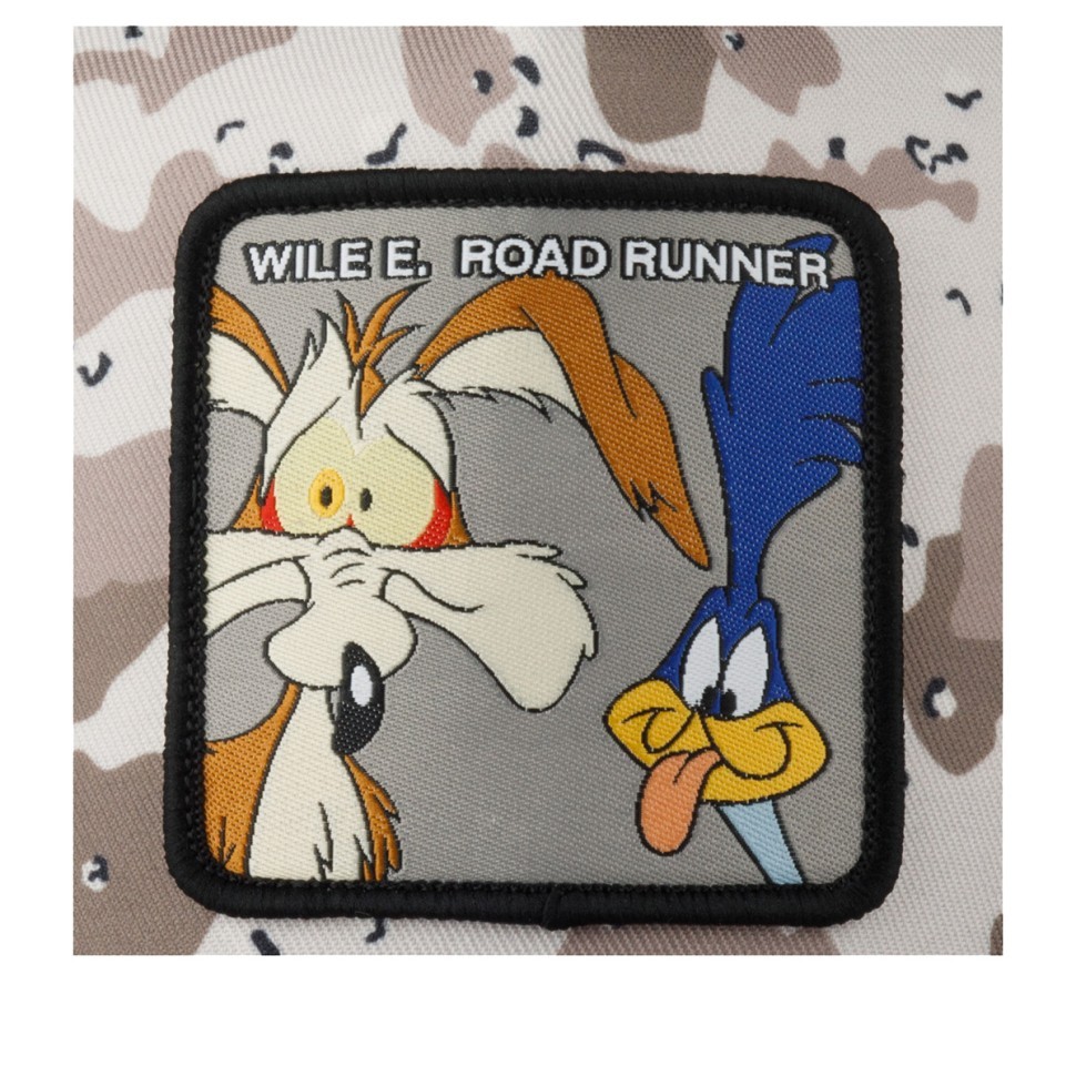 Бейсболка CAPSLAB Looney Tunes Wile E. Coyote and Road CL/LOO10/1/CT/BBC (беж-кам) 88-578-02-00