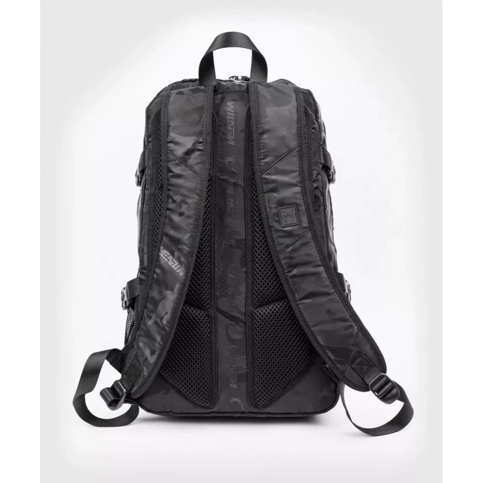 Рюкзак Venum Challenger Pro Black/Dark Camo 05983