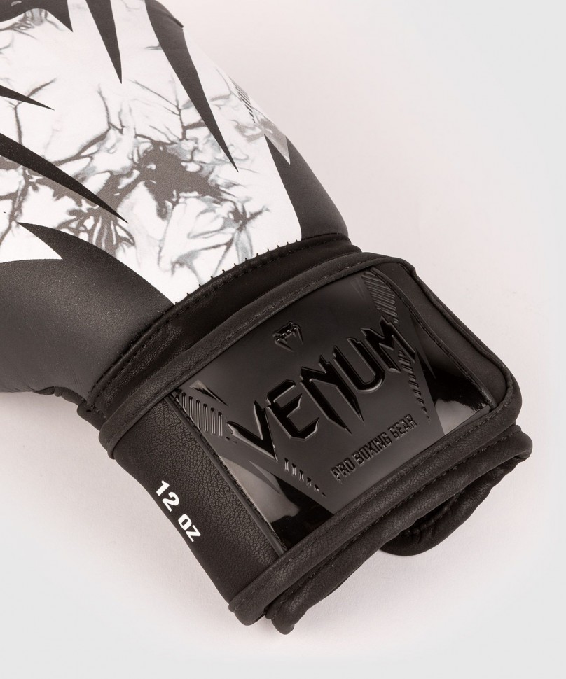 Перчатки боксерские Venum Impact Marble 04438