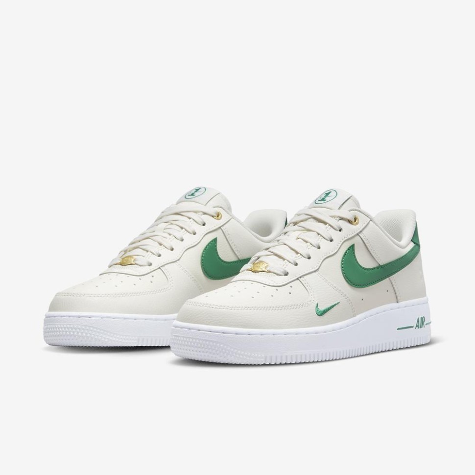 Кроссовки Nike Air Force 1 '07 LV8 DQ7658-101