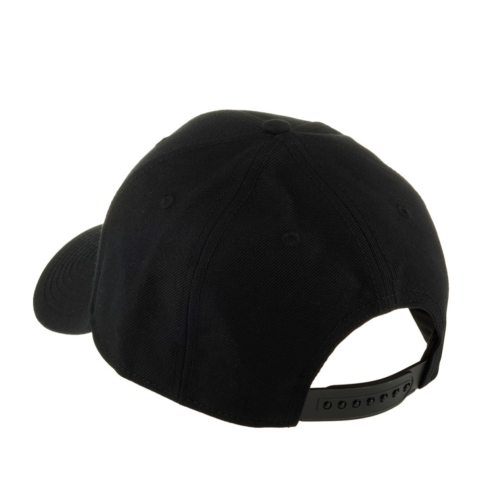 Бейсболка AMERICAN NEEDLE SMU652A-CBH Chicago Blackhawks Stadium NHL (черный) 06-762-09-00