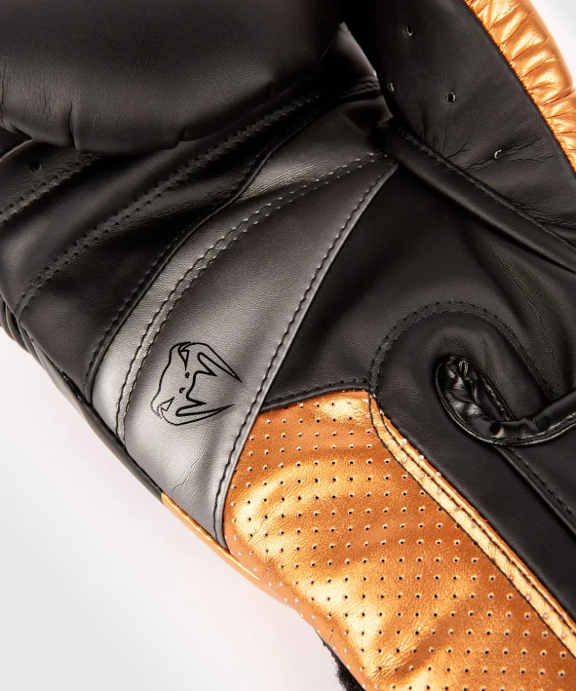 Перчатки боксерские Venum Elite Evo Boxing Gloves - Black/Bronze ven04260-137
