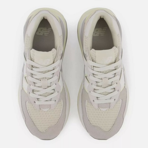 Кроссовки New Balance W5740SGC/B
