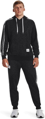 Толстовка Under Armour UA Essential Heritage Flc HD-BLK 1373813-001