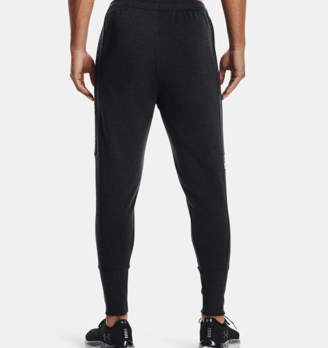 Брюки Under Armour Accelerate Off-Pitch Jogger 1356770-002