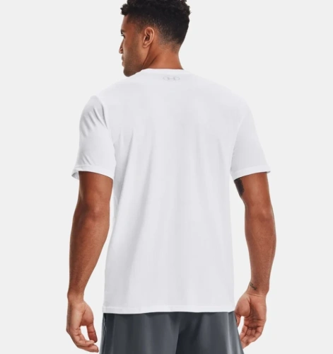 Футболка Under Armour Team Issue Wordmark Graphic Charged Cotton ® SS 1329582-100